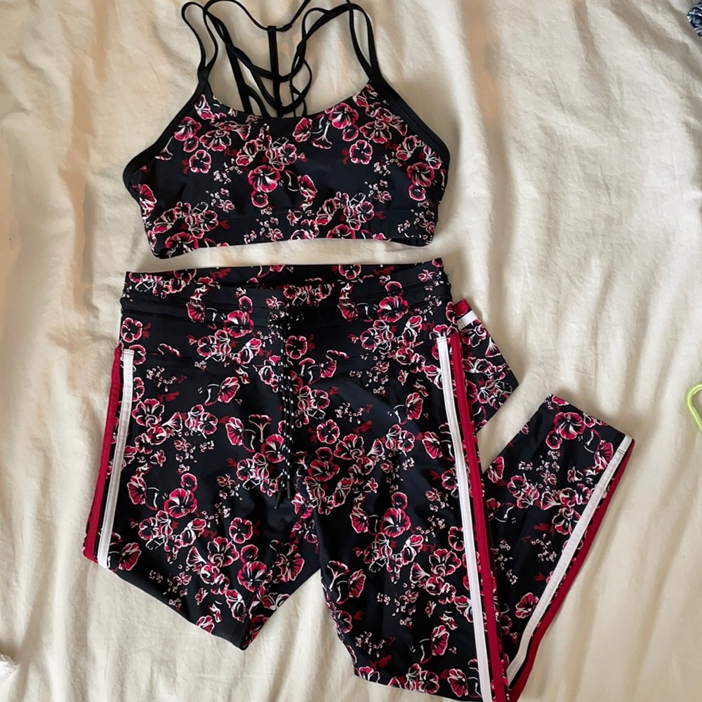 Lorna Jane set